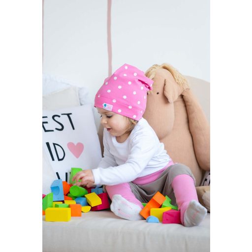 Beanie, pöttyös, pink